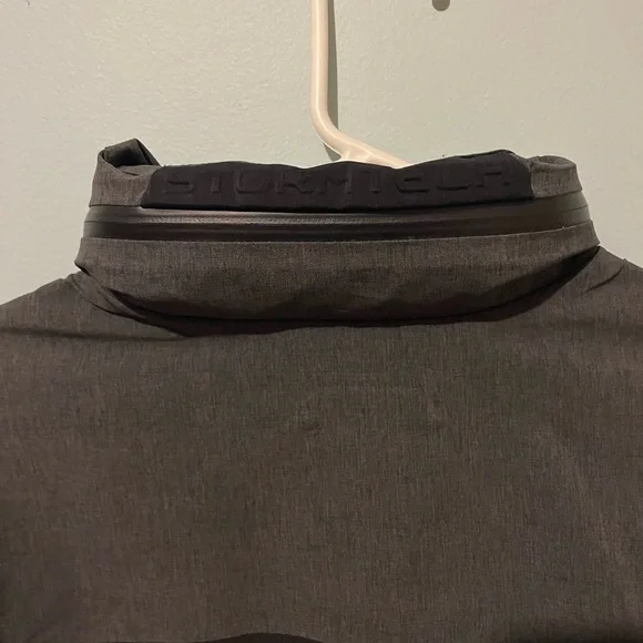 Stormtech Performance Convertible Jacket - Picture 4 of 10
